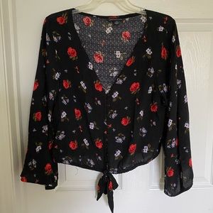 American Eagle Floral Crop Top